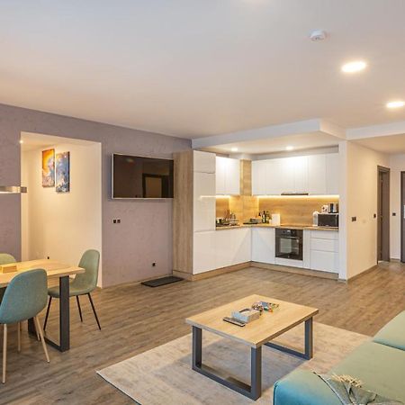 Charming Family Condo In Silver Mountain Пояна Брашов Екстериор снимка