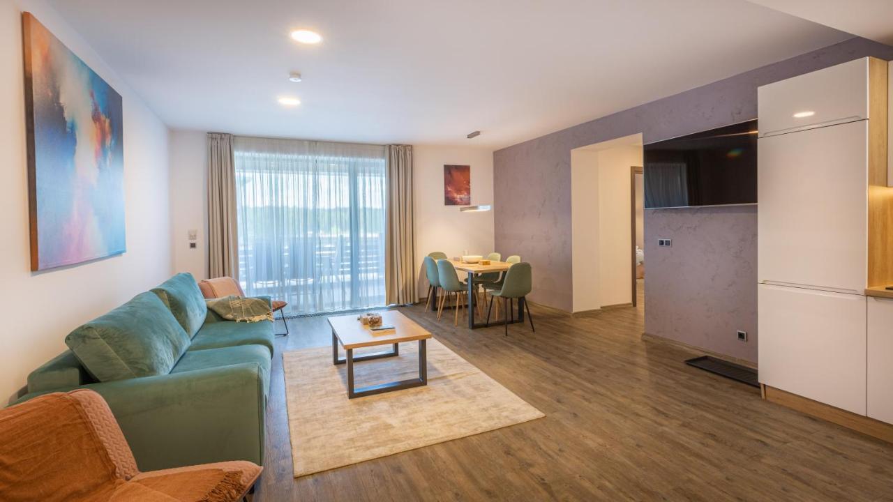 Charming Family Condo In Silver Mountain Пояна Брашов Екстериор снимка